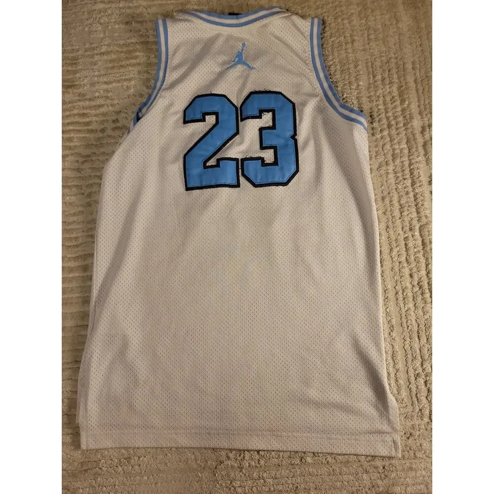 Michael Jordan North Carolina Tarheels Jersey Youth Large College Basketball
